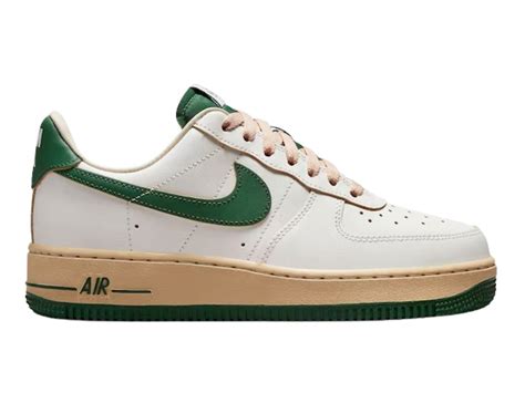 nike air force 1 low retro grün|air force 1 retro shoes.